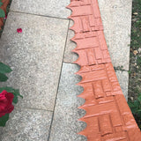 Garden,Fence,Outdoor,Landscape,Fencing,Flower,Barrier,Border,Edging,Decorations