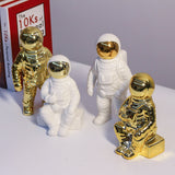 Ceramic,Space,Sculpture,Astronaut,Cosmonaut,Ornament,Statue,Money